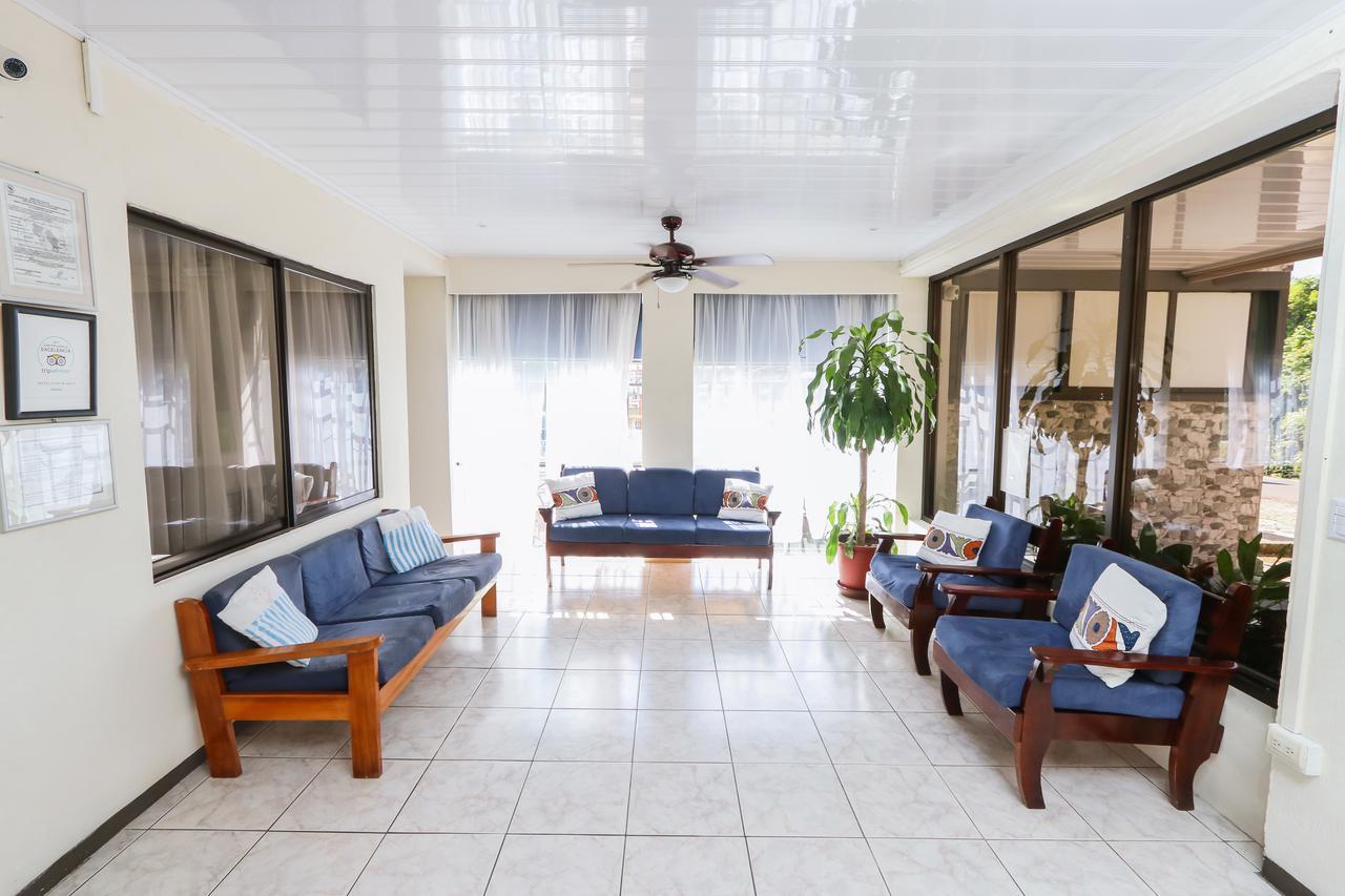 Hotel Flor Blanca Manuel Antonio Exteriör bild